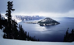 Crater Lake v zimě