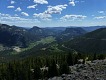 Pohled na východní část Rockies. | A view of eastern Rockies.
