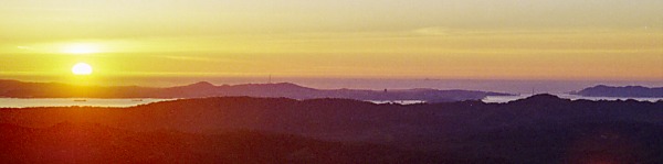 Západ slunce nad Sanfranciskou zátokou