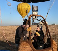 Sid and Jeanne are preparing for launch