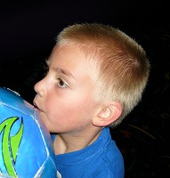 Tom  with a balloon