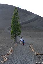 Před výstupem na Cinder Cone