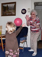 Lisa and granny Jožinka