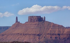 A mesa in the distance, guarded by Father Utah (The Priest).