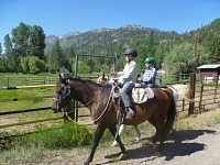 Boys, mounted. (photo Granny)