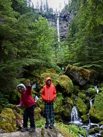 At one of the tallest falls of Oregon: Watson Fall.