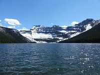 Cameron Lake, národní park Waterton Lakes, Alberta, Kanada.