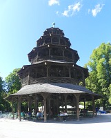 English Gardens: Chinese Tower