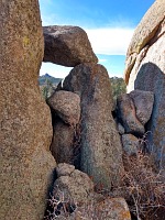 Ovšem o pár metrů nížeji máme předjaří.